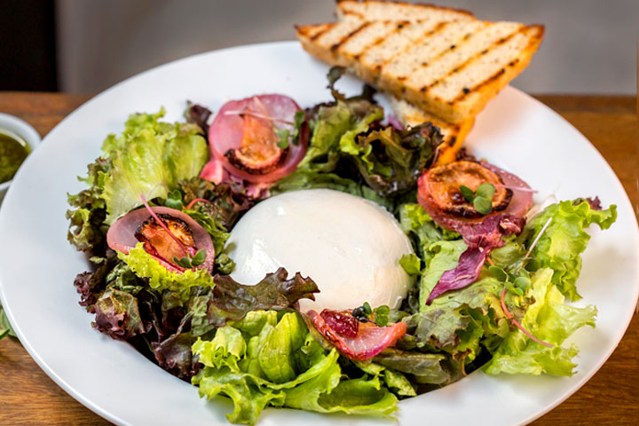 salada de burrata